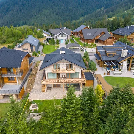 Rebeca 6 Beds Dóval