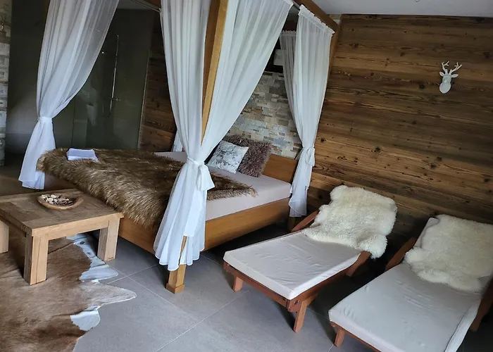 Rebeca 6 Beds Alpesi faház *